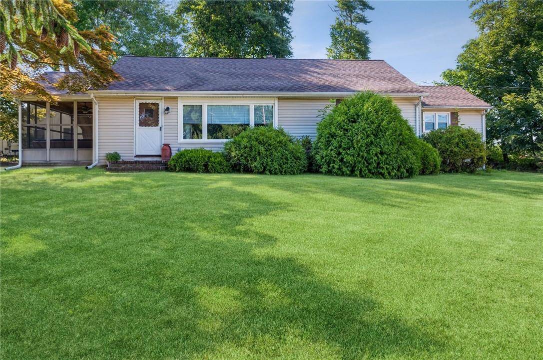 2 Clover DR, West Nyack, NY 10994