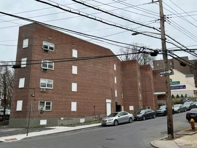 172 Ravine AVE, Yonkers, NY 10701