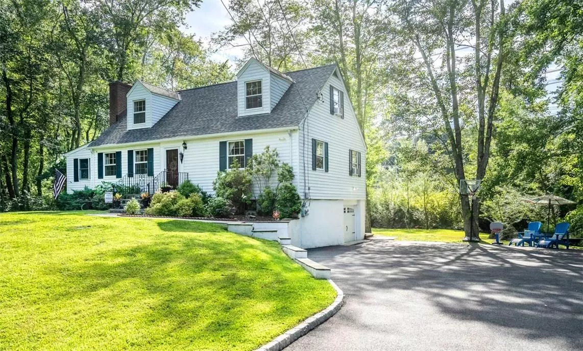 Chappaqua, NY 10514,15 Barnes TER