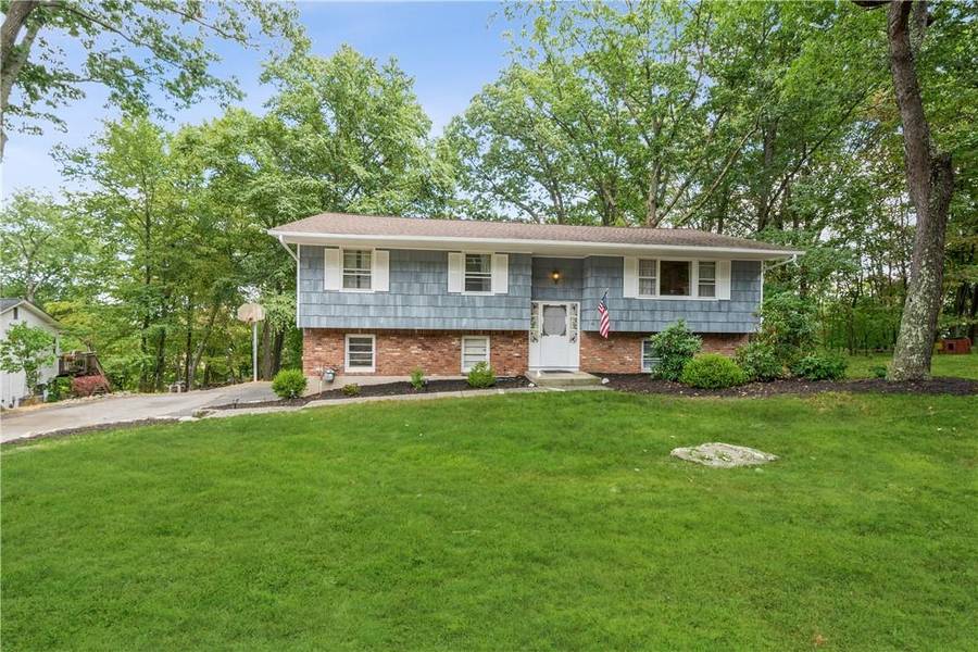 21 Woodrum DR, Stony Point, NY 10980
