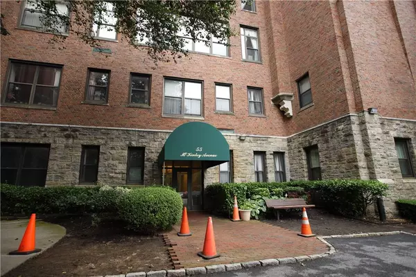 55 Mckinley AVE #D3-14, White Plains, NY 10606
