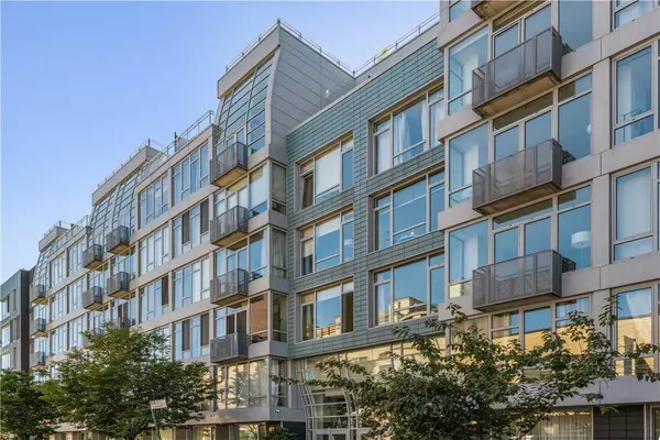 214 N 11th ST #2T, Brooklyn, NY 11211