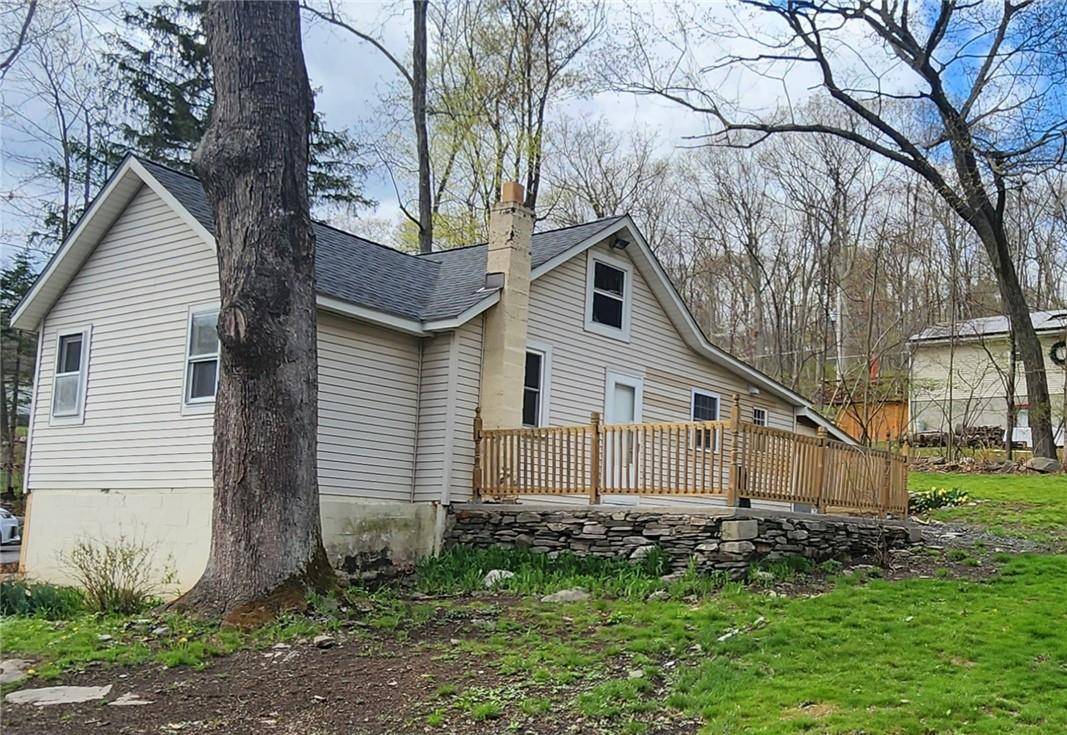 29 Lincoln RD, Wurtsboro, NY 12790