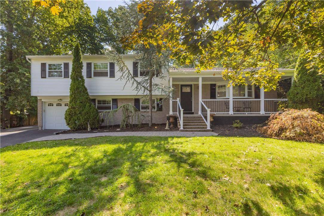 3 Green OVAL, Nanuet, NY 10954
