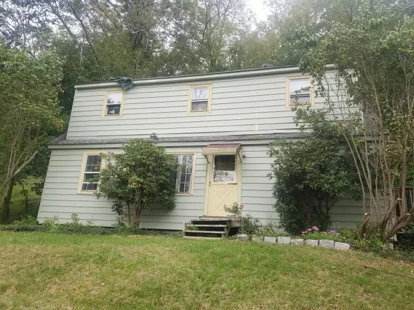 132 N Center ST, Millerton, NY 12546