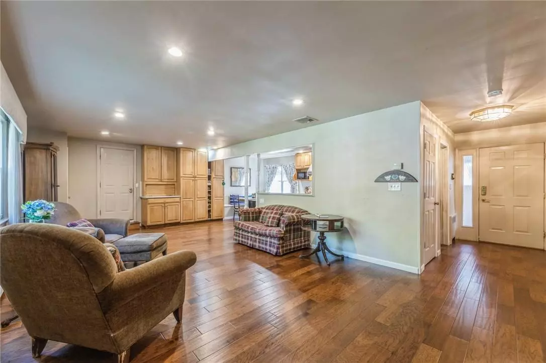 New City, NY 10956,4 Glenside DR