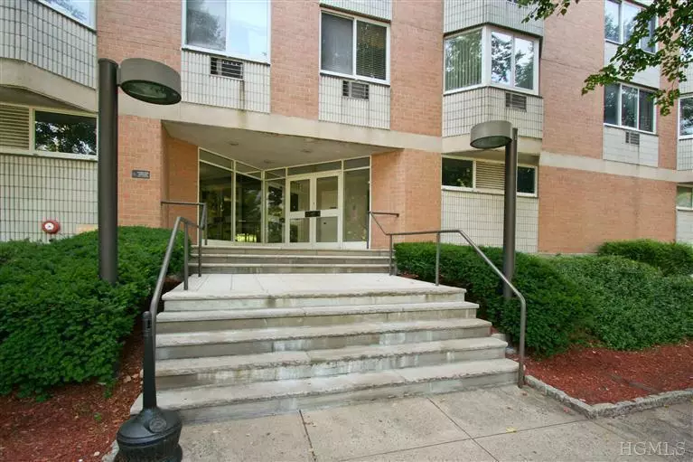 White Plains, NY 10605,14 Nosband AVE #6J