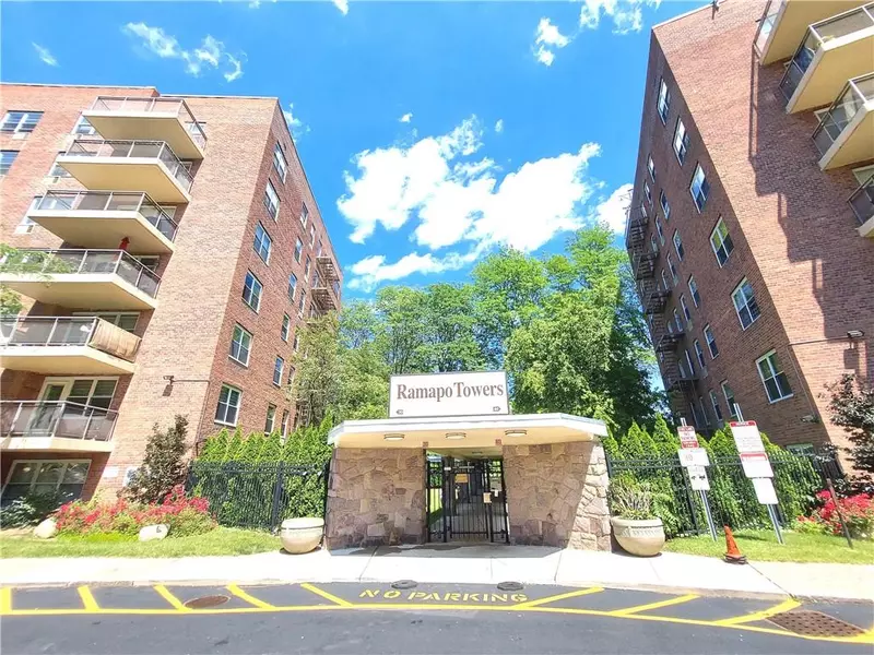 30 S Cole AVE #6H, Spring Valley, NY 10977