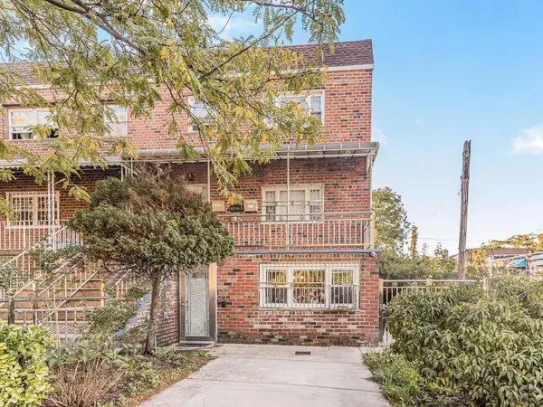 4063 Laconia AVE, Bronx, NY 10466