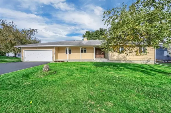 27 Kennedy TER, Middletown, NY 10940