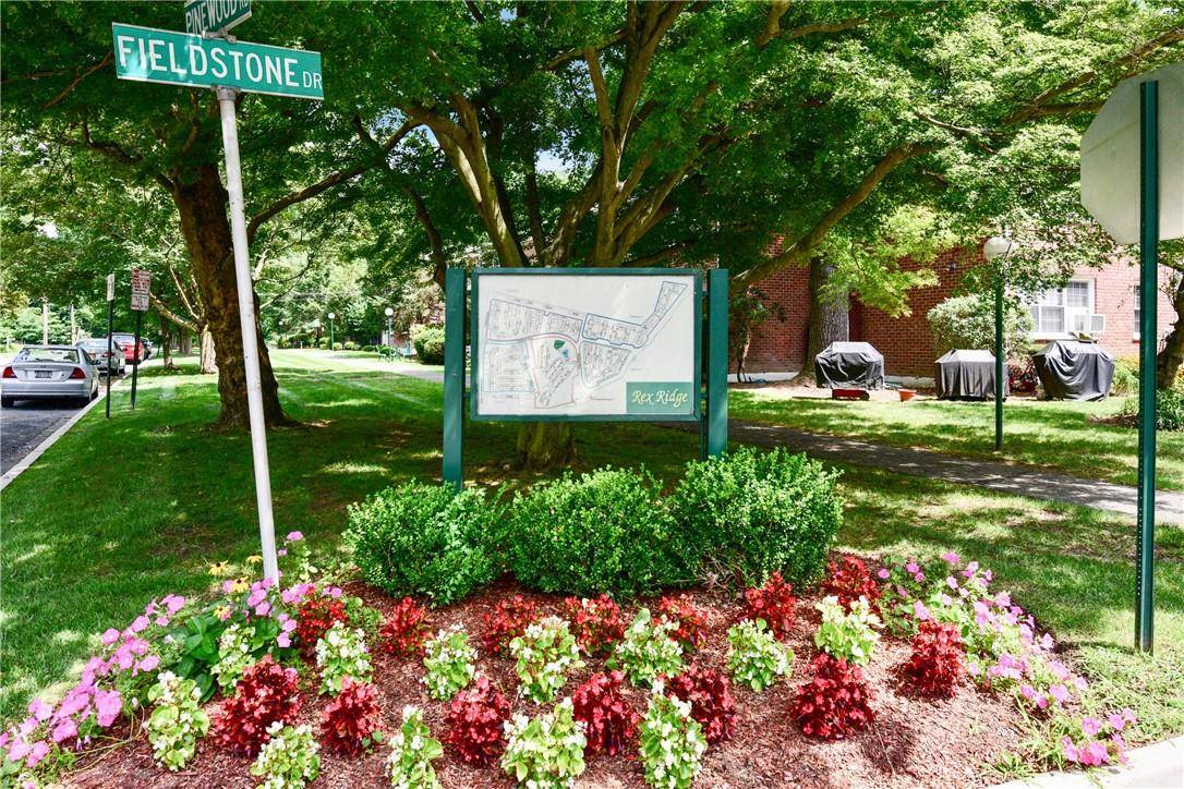 10 Fieldstone DR #322, Hartsdale, NY 10530