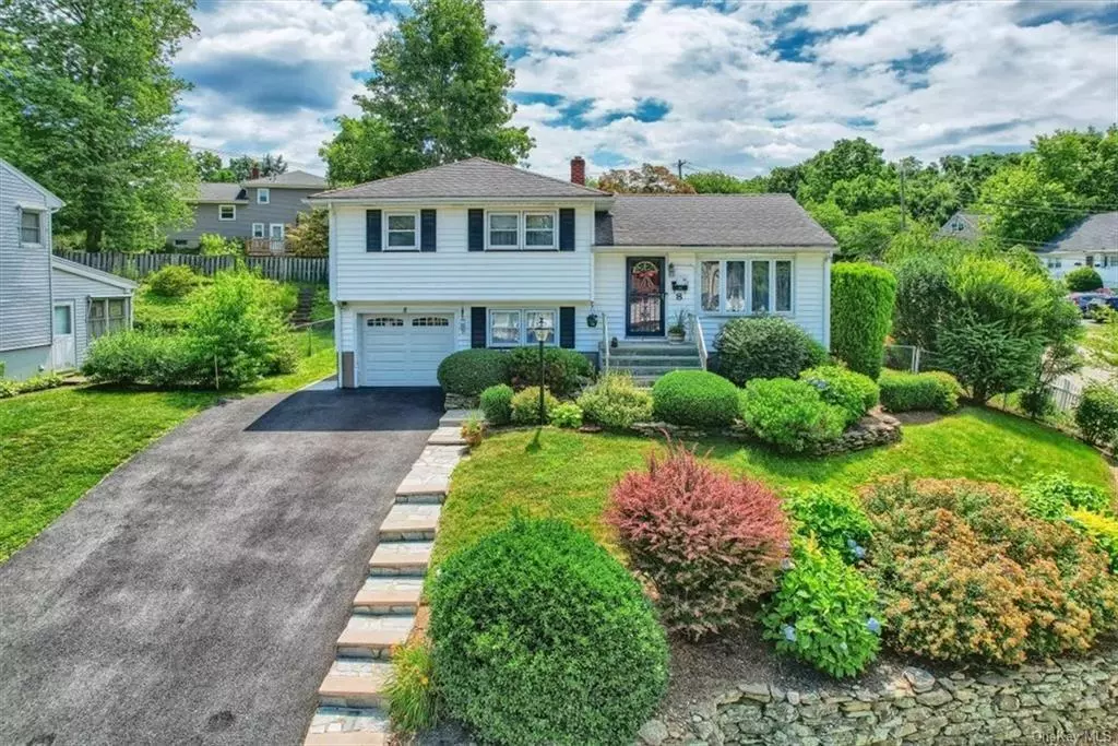 Suffern, NY 10901,8 Valley View TER