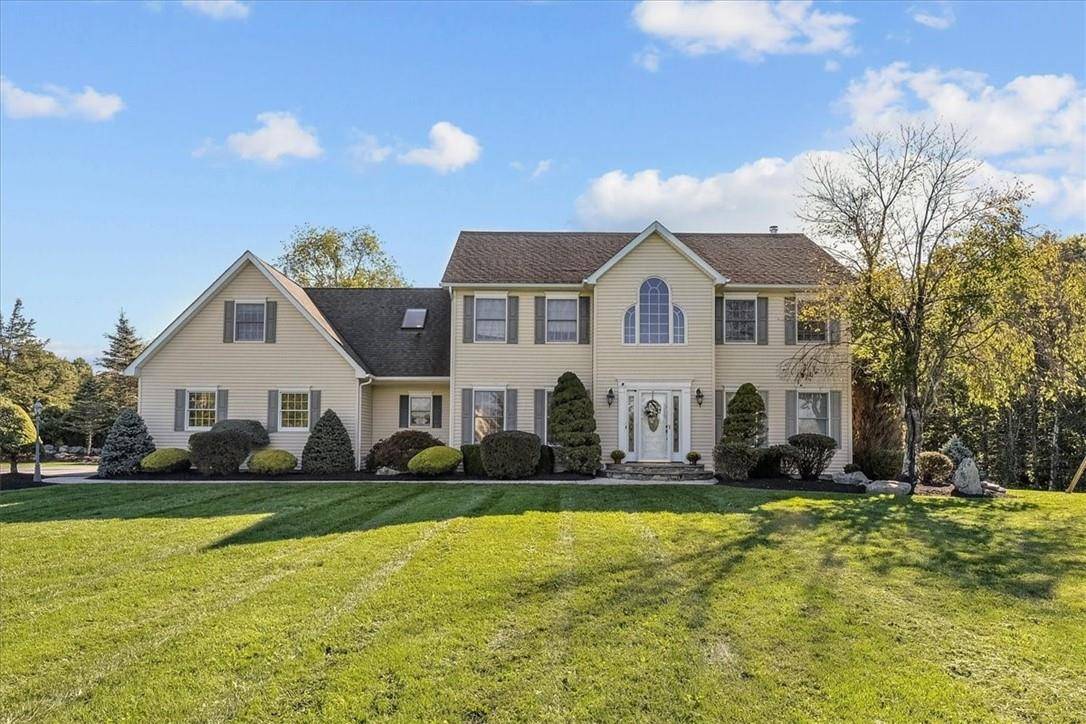 58 Richardson CT, Montgomery, NY 12549