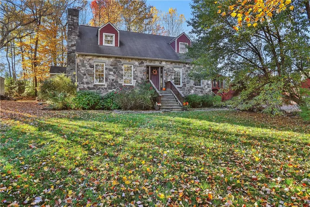 New Paltz, NY 12561,219 S Ohioville RD