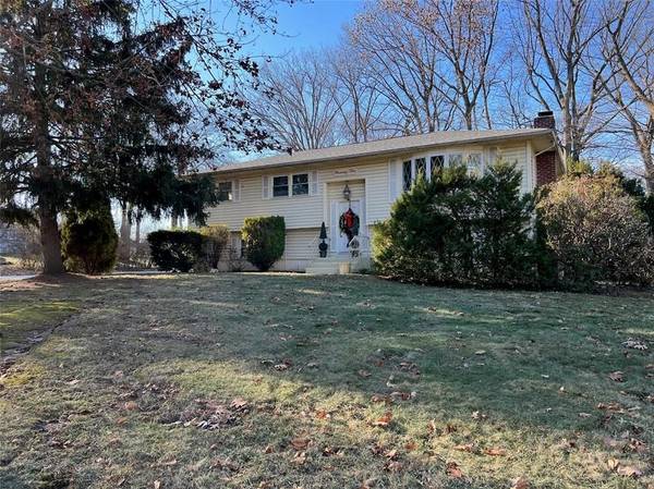 75 Freedman AVE, Nanuet, NY 10954