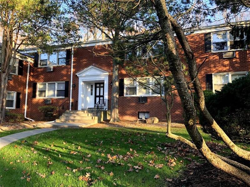 10 Danbury CT #1408, Suffern, NY 10901