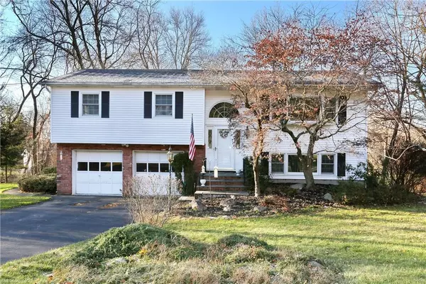 11 Wallace DR, Spring Valley, NY 10977