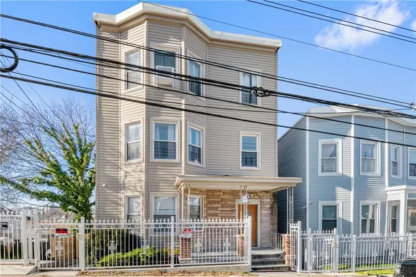 23 Colin ST #2nd Floor,  Yonkers,  NY 10701
