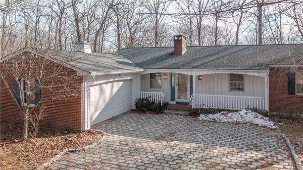 306 Woodmont RD, Hopewell Junction, NY 12533