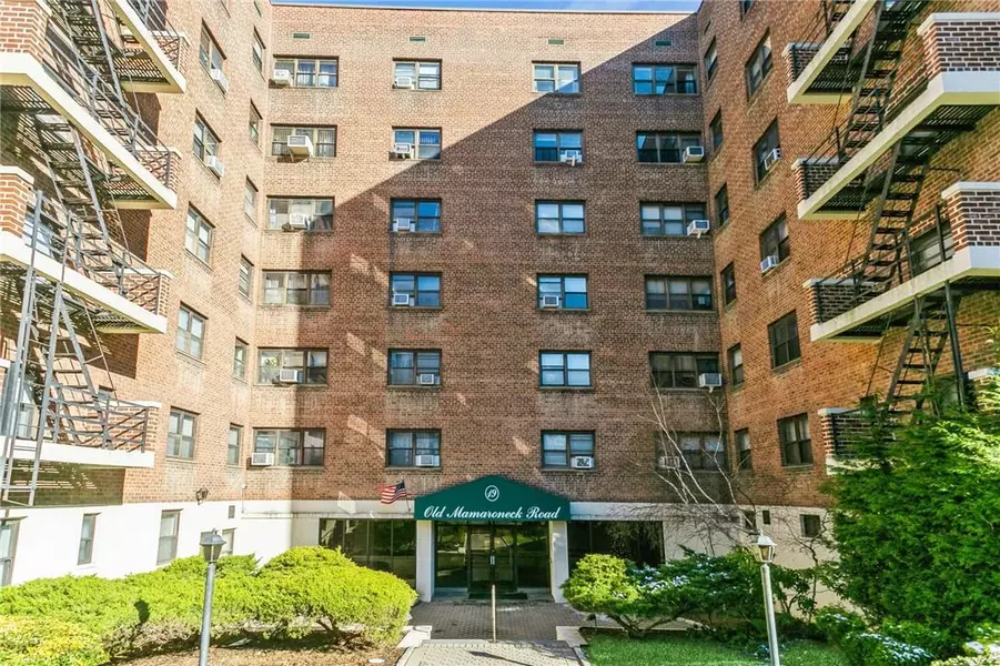 19 Old Mamaroneck RD #4L, White Plains, NY 10605