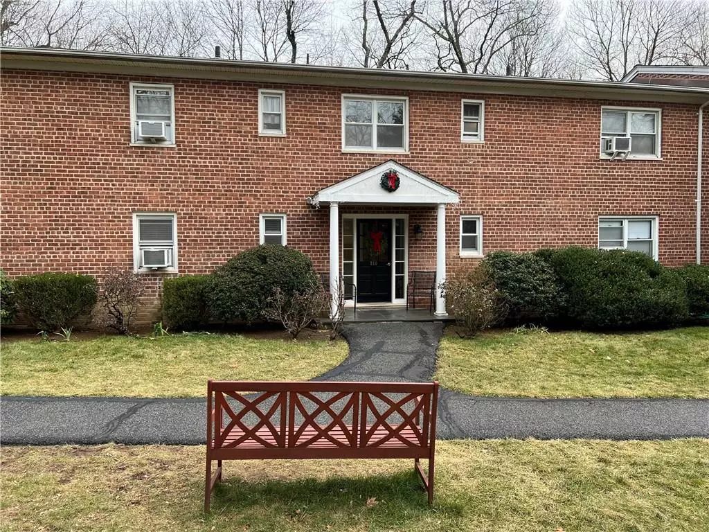 Briarcliff Manor, NY 10510,310 North State RD #1c