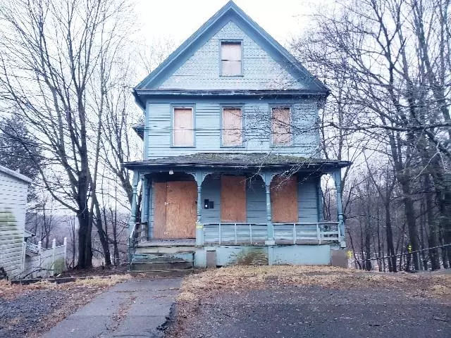 Kingston, NY 12401,549 Delaware AVE