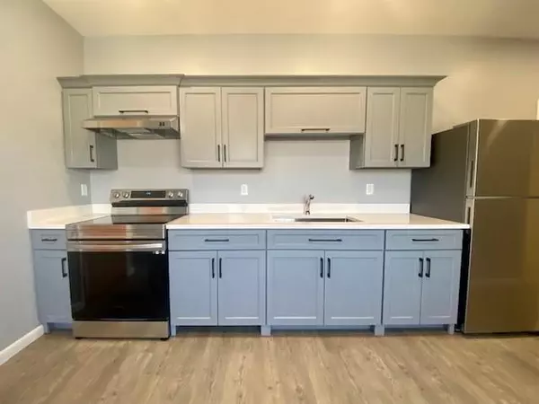 162 N Main ST #B, Florida, NY 10921