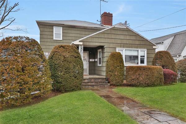 83 Lincoln AVE, West Harrison, NY 10604