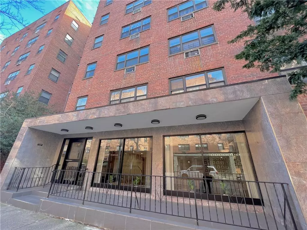 Corona, NY 11368,99-10 60th AVE #5J