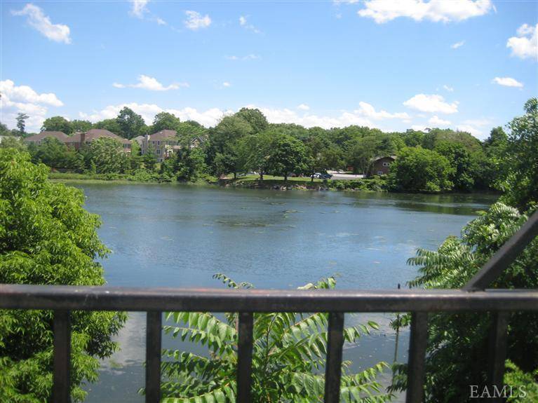 248 Pelham RD #5, New Rochelle, NY 10805