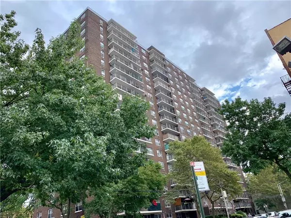 2550 Olinville AVE #15H, Bronx, NY 10467