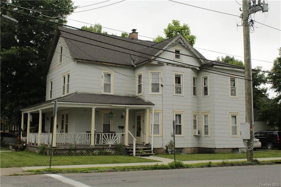31 Seward AVE, Port Jervis, NY 12771