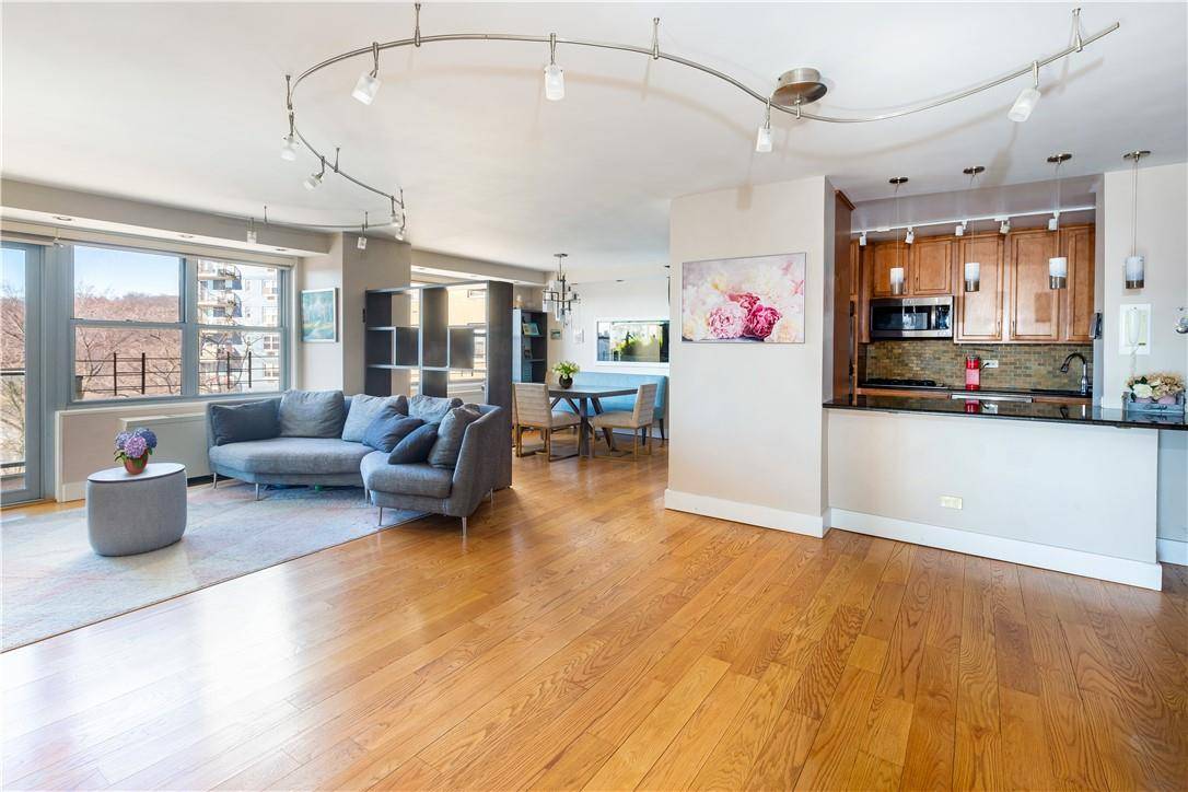 2500 Johnson AVE #3DE, Bronx, NY 10463