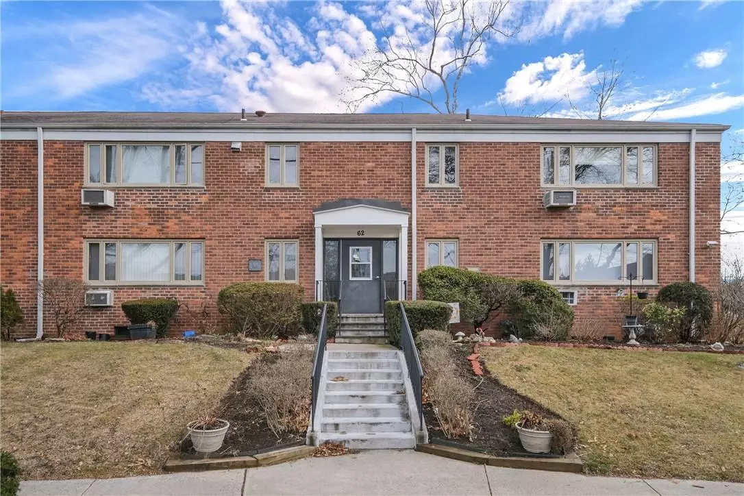 White Plains, NY 10603,62 Lawrence CT #A