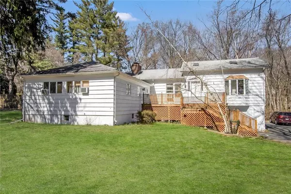 272 Germonds RD, West Nyack, NY 10994