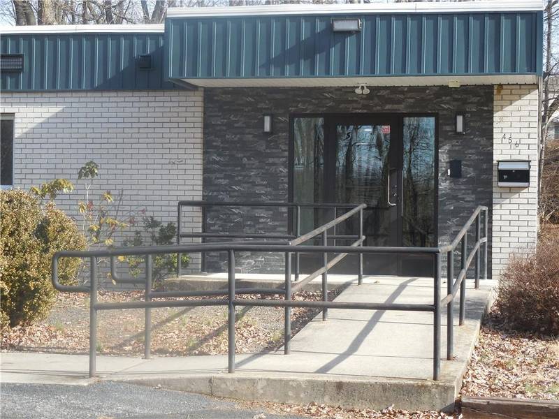 456 Gidney AVE #Single Room, Newburgh, NY 12550