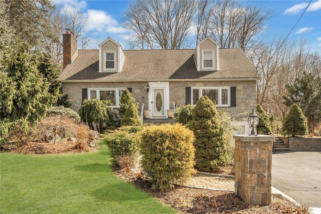13 Western DR, Ardsley, NY 10502
