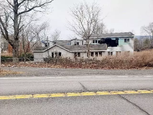 Saugerties, NY 12477,3691 Route 32