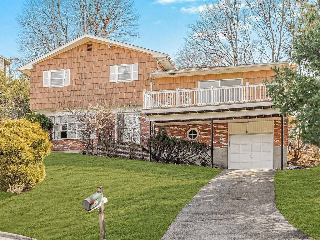 67 Rudolph TER, Yonkers, NY 10701