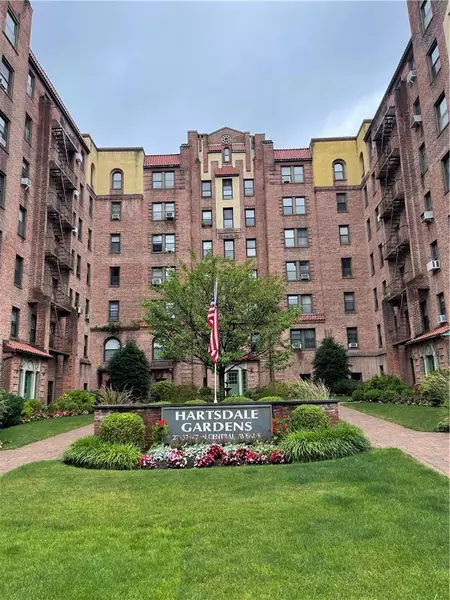 37 N Central AVE #6E, Hartsdale, NY 10530