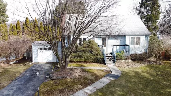 14 Memory LN, Poughkeepsie, NY 12603