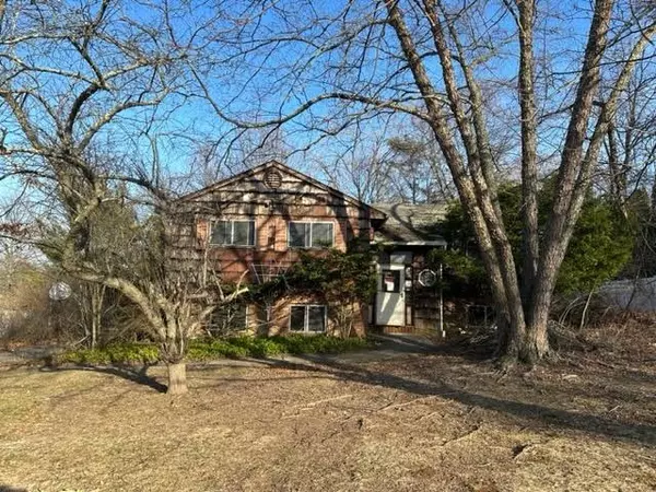 3188 Quinlan ST, Yorktown Heights, NY 10598