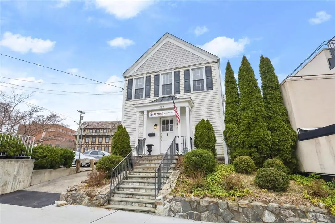 Pleasantville, NY 10570,356 Manville RD
