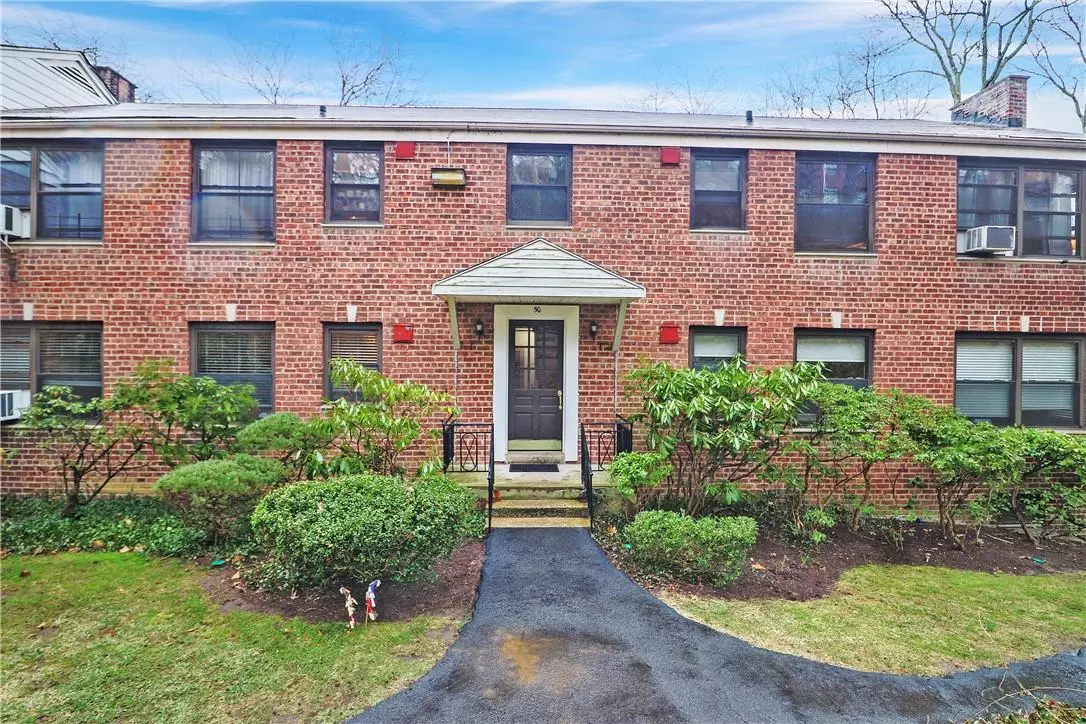 Hartsdale, NY 10530,50 Rockledge RD #2B