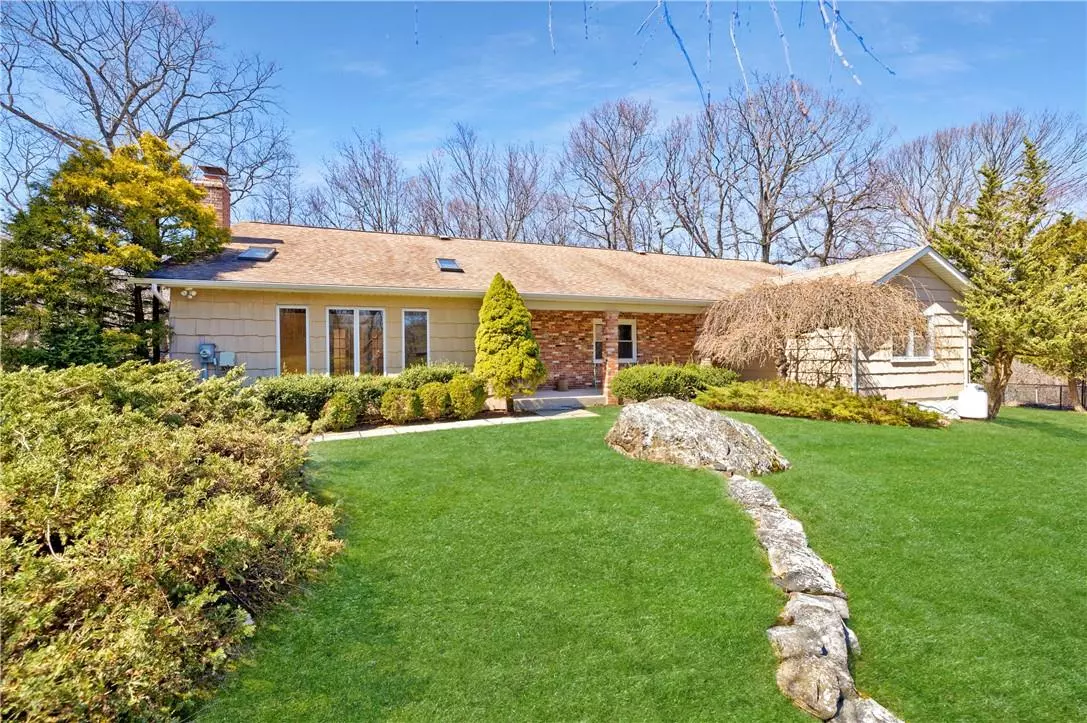 Pleasantville, NY 10570,54 Suzanne LN