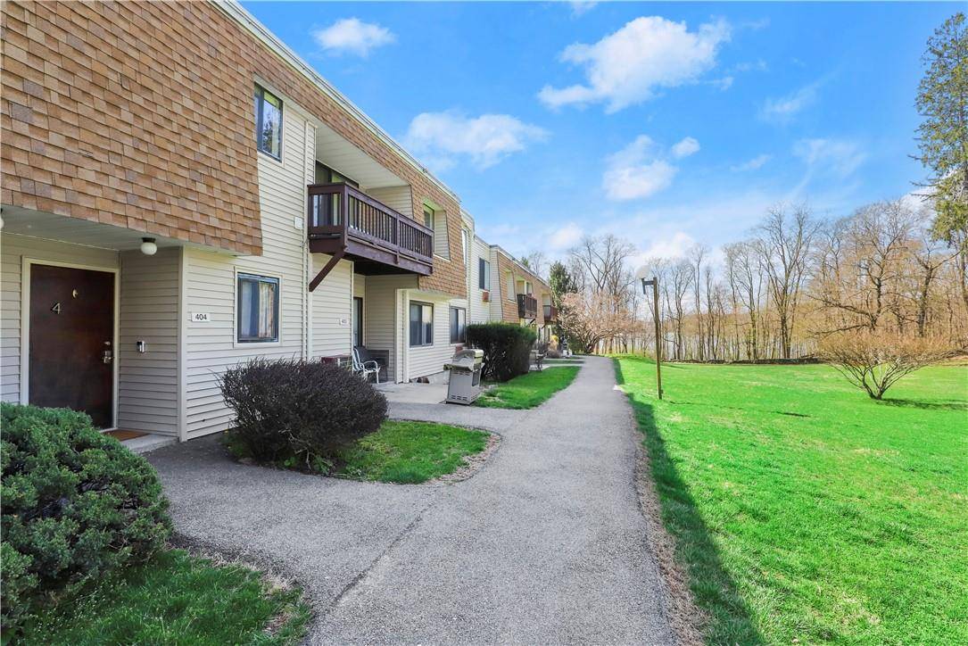 404 Vista On The Lake, Carmel, NY 10512