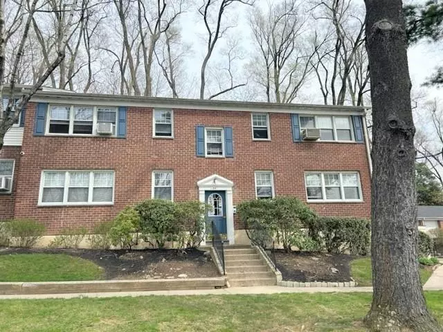 West Harrison, NY 10604,34 Underhill AVE #1A