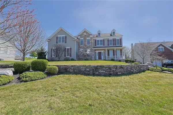 33 Susie BLVD, Poughkeepsie, NY 12603