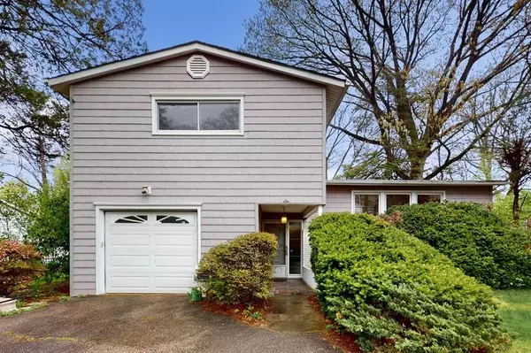 6 Cherrywood RD, Scarsdale, NY 10583