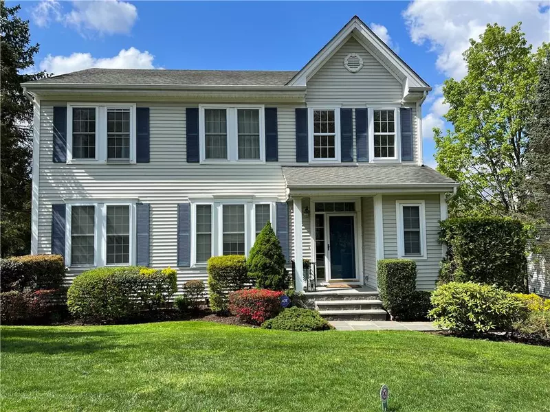 11 Fellowship LN, Rye Brook, NY 10573